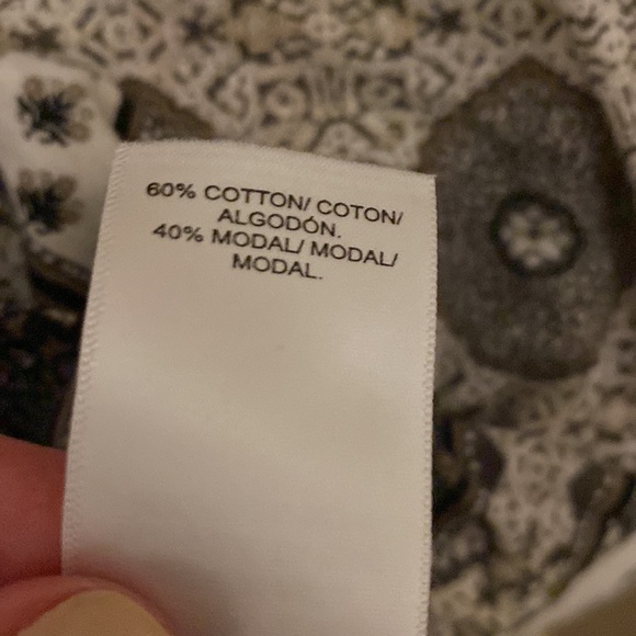 EUC Lucky Brand boho tie bottom tee - Picture 4 of 6